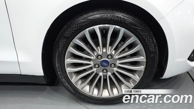Ford Mondeo 4-го поколения 2.0 Trend - фото 4