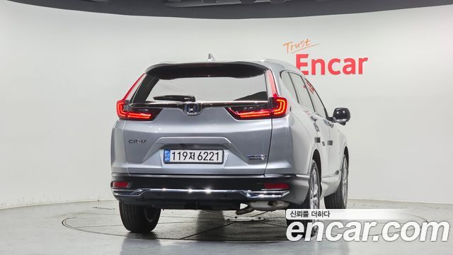 Honda CR-V 5-го поколения 2.0 Hybrid Touring 4WD - фото 3