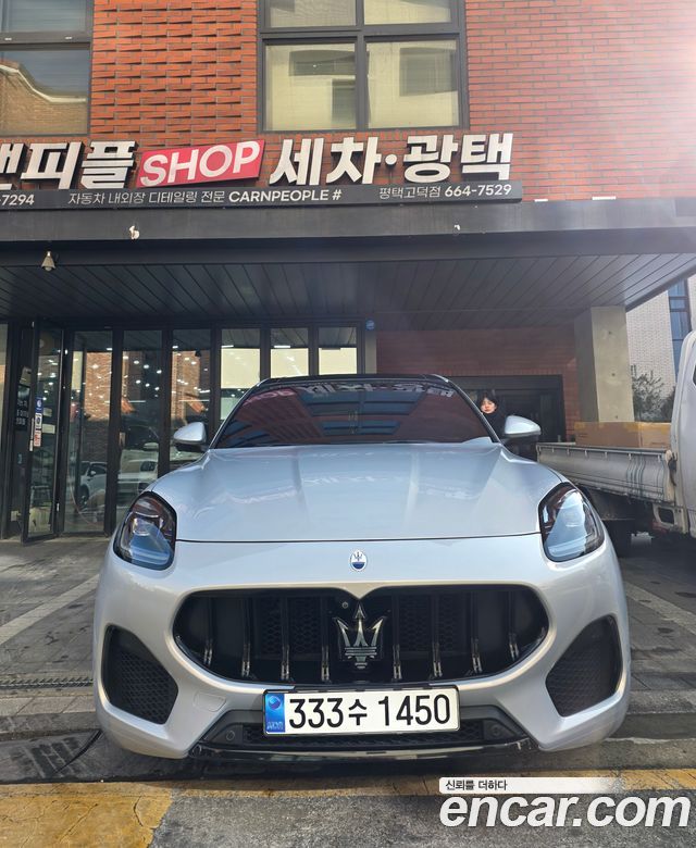 Maserati Grecale 2.0 AWD Modena - фото 0