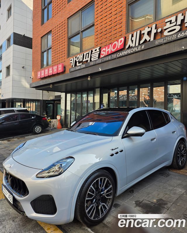 Maserati Grecale 2.0 AWD Modena - фото 1