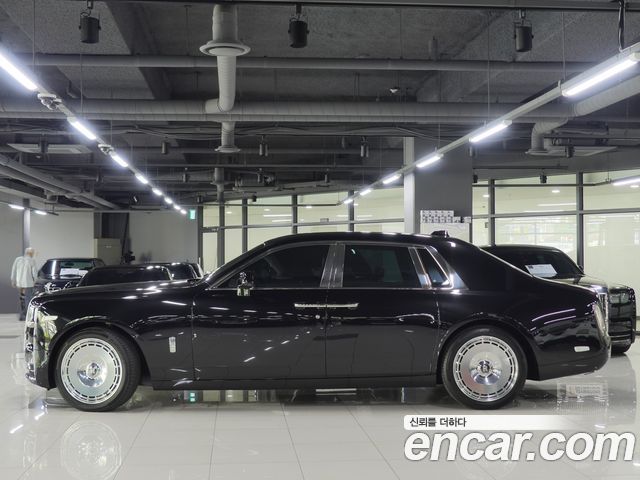 Rolls-Royce Phantom 6.7 V12 - фото 1
