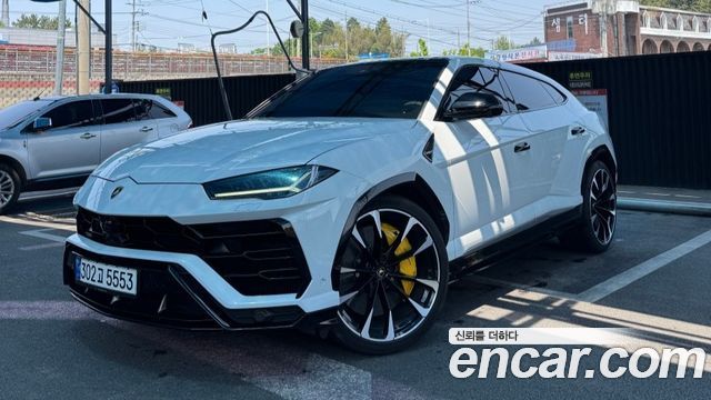 Lamborghini Urus 4.0 V8 - фото 0