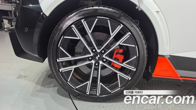 Hyundai Ioniq5 N - фото 4