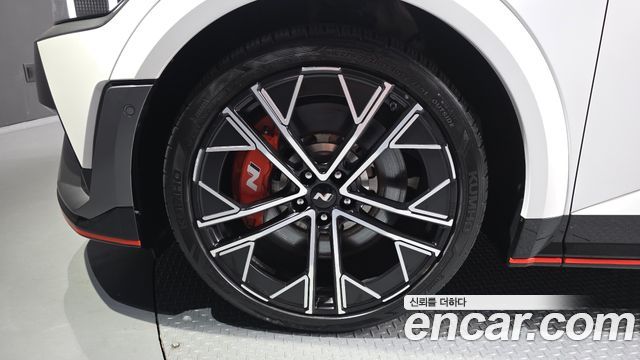 Hyundai Ioniq5 N - фото 4