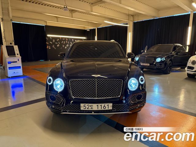 Bentley Bentayga 6.0 W12 - фото 4