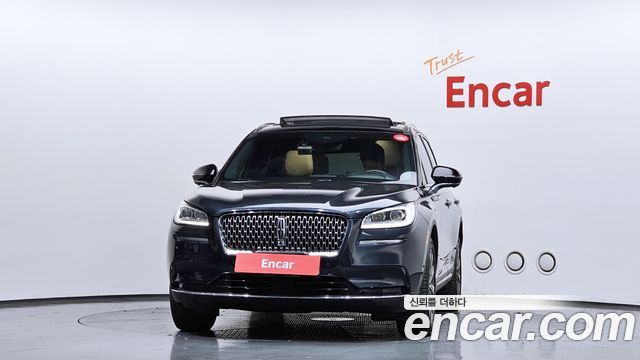 Lincoln Corsair 2.0 Reserve AWD - фото 2
