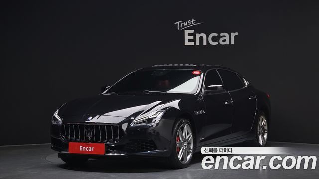 Maserati Quattroporte 3.0 V6 Granlusso - фото 0