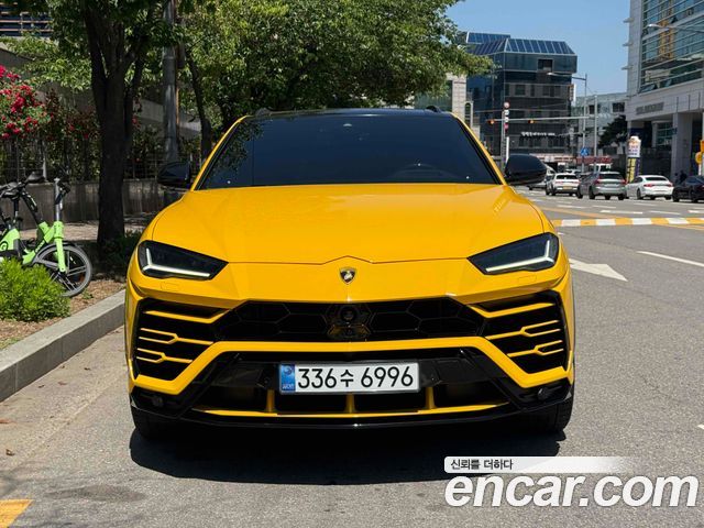 Lamborghini Urus 4.0 V8 - фото 1