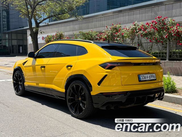 Lamborghini Urus 4.0 V8 - фото 2