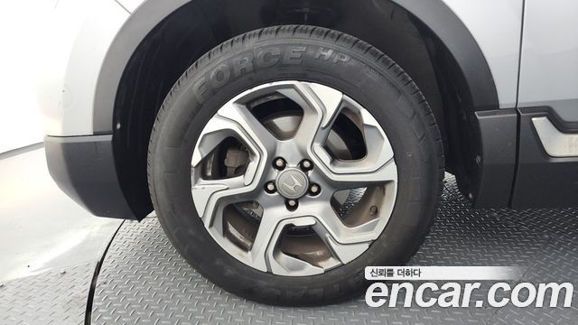 Honda CR-V 5-го поколения 1.5 EX-L 4WD - фото 4
