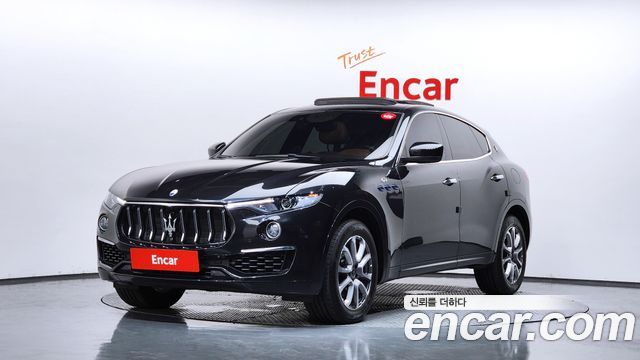 Maserati Levante 2.0 GT AWD - фото 0