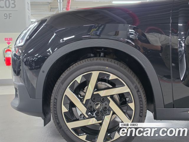Mini Countryman S 3-го поколения ALL4 Favoured - фото 3