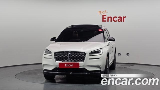 Lincoln Corsair 2.0 Reserve AWD - фото 2