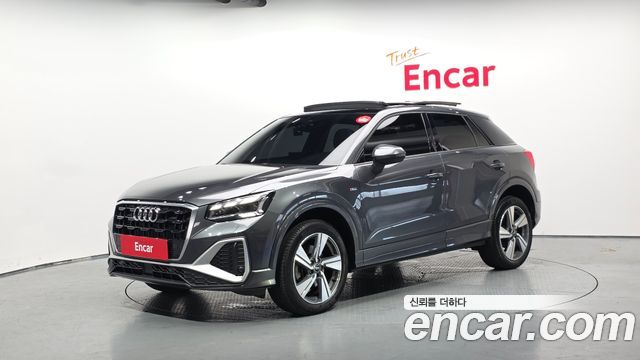 Audi Q2 35 TDI Premium - фото 0