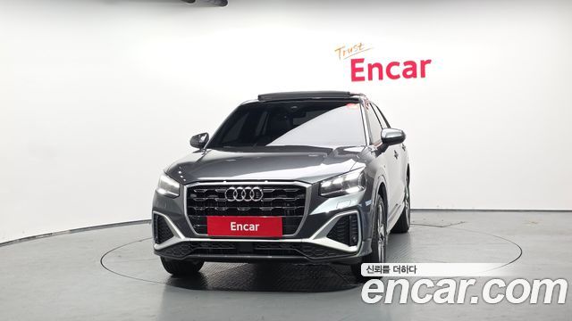 Audi Q2 35 TDI Premium - фото 2