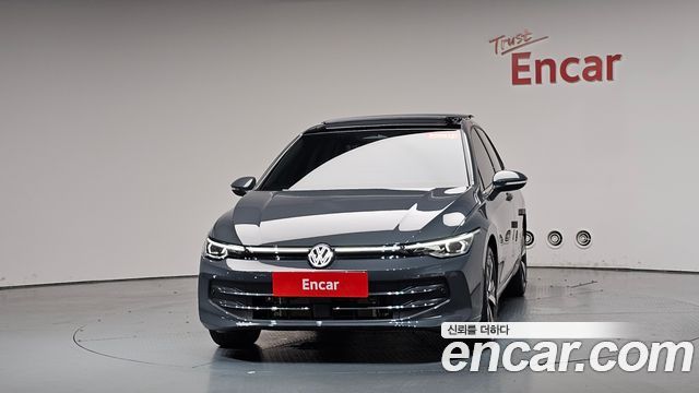 Volkswagen Golf 8-го поколения 2.0 TDI Prestige - фото 1