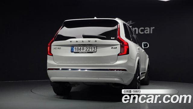 Volvo XC90 2-го поколения B6 Ultra Bright - фото 3