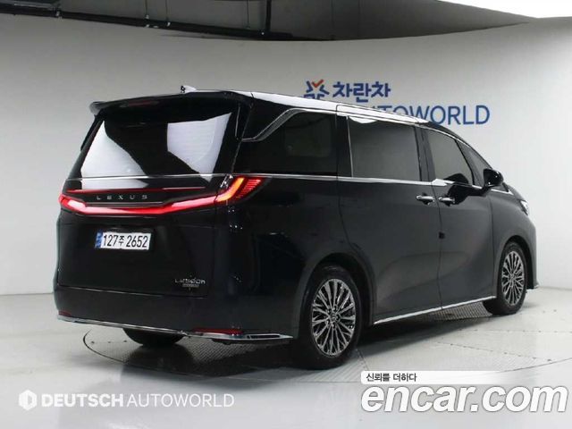 Lexus LM 2-го поколения 500h Executive - фото 1