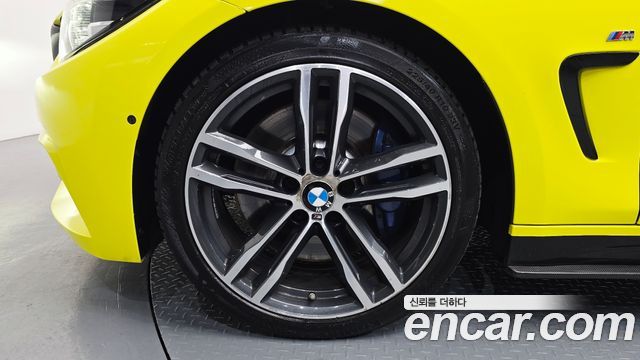 BMW 4 Series F32 430i M Sport Convertible - фото 4