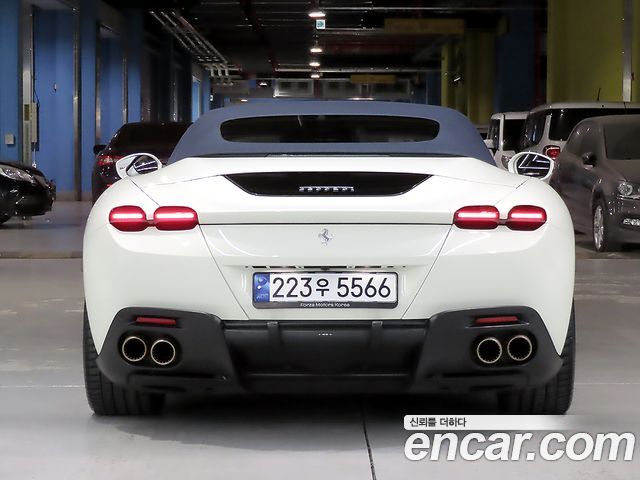 Ferrari Roma 3.9 Spider - фото 3