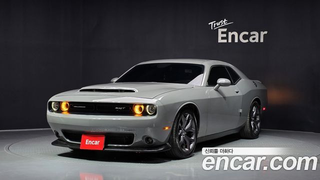 Dodge Challenger 5.7 - фото 0