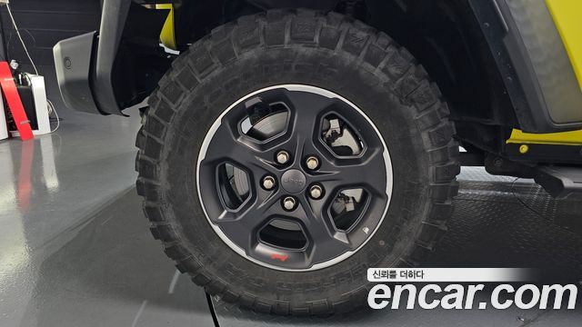 Jeep Gladiator JT 3.6 High Velocity Edition - фото 3
