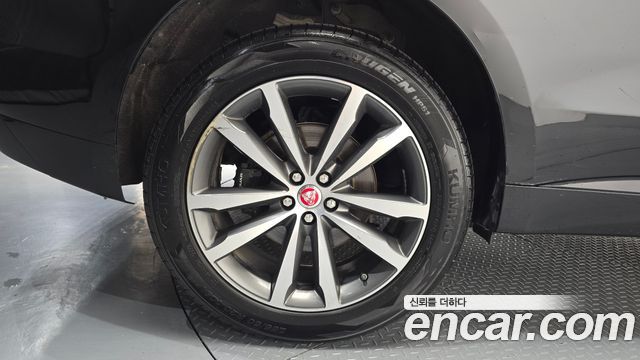Jaguar F-PACE 20d R-Sport - фото 3