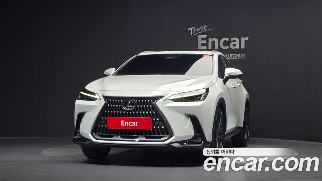 Lexus NX 350h 2-го поколения Premium - фото 2