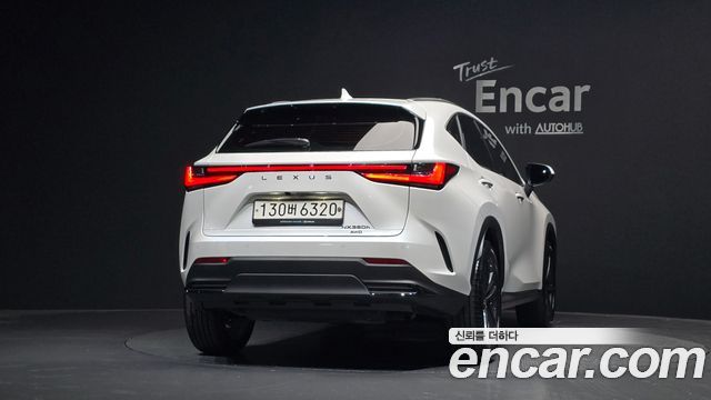 Lexus NX 350h 2-го поколения Premium - фото 3