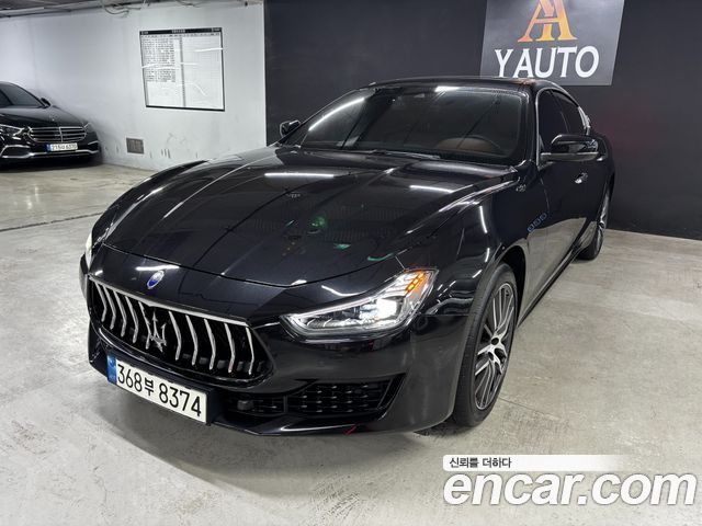 Maserati Ghibli 2.0 GT Base 3rd - фото 0