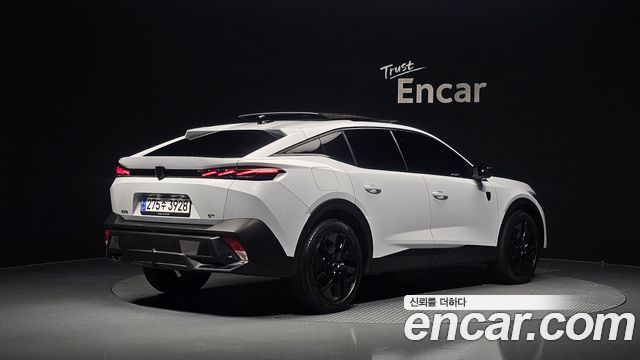 Peugeot 408 1.2 Pure Tech GT - фото 1