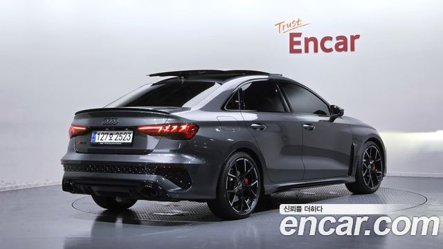 Audi RS3 2.5 TFSI Quattro - фото 1