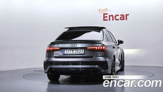 Audi RS3 2.5 TFSI Quattro - фото 3