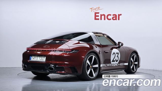 Porsche 911 Targa 4S Heritage Design Edition - фото 1