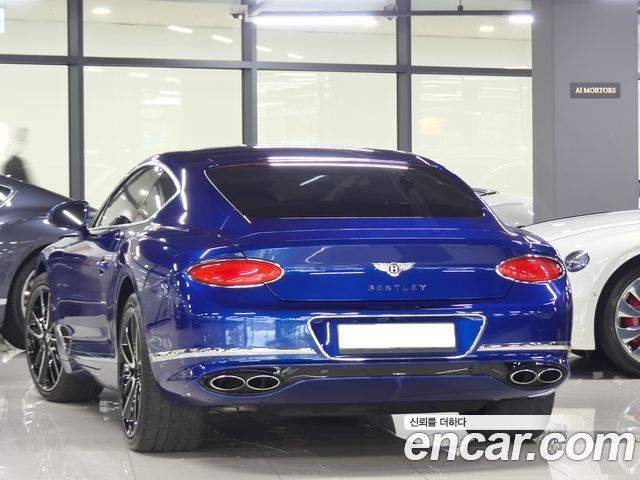 Bentley Continental GT 4.0 GT - фото 2