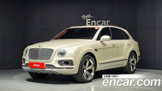 Bentley Bentayga 6.0 W12 - фото 0