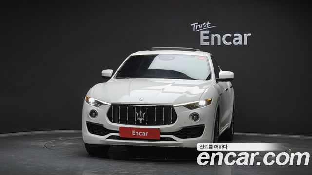 Maserati Levante 3.0 Diesel AWD GranLusso - фото 2