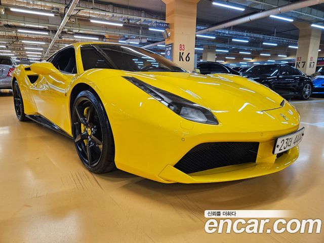 Ferrari 488 GTB 3.9 - фото 0