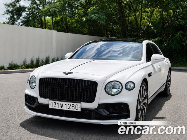 Bentley Flying Spur 3-го поколения 4.0 - фото 0