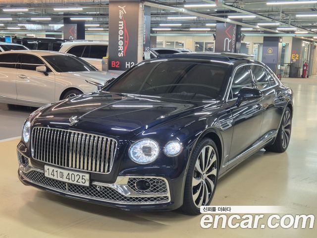 Bentley Flying Spur 3-го поколения 4.0 Azure - фото 0