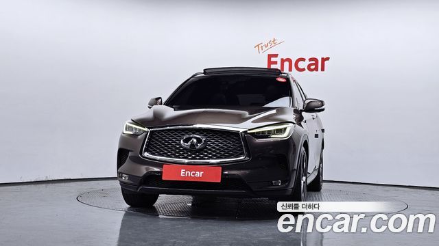 Infiniti QX50 2.0 Sensory AWD - фото 2