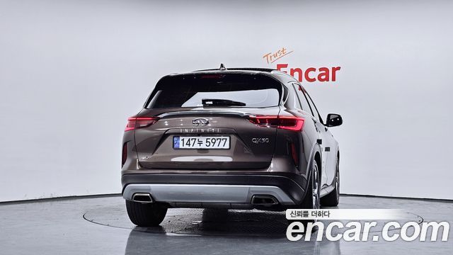 Infiniti QX50 2.0 Sensory AWD - фото 3