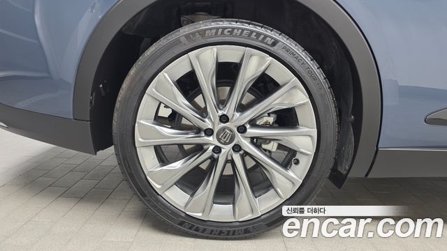 Toyota Crown Crossover 2.5 4WD Hybrid - фото 3