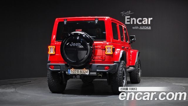 Jeep Wrangler JL 2.0 Overland 4Door - фото 3