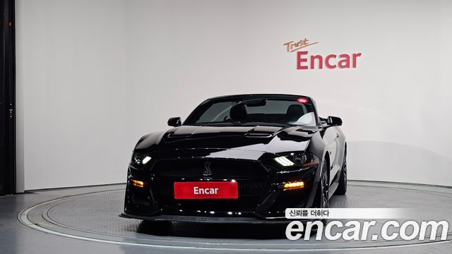 Ford Mustang GT Convertible - фото 2