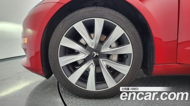 Tesla Model 3 Standard Range Plue RWD - фото 4