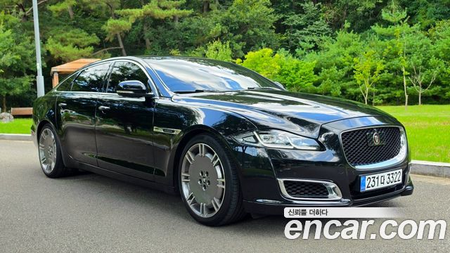 Jaguar XJ 3.0 SC AWD Portfolio LWB X351 - фото 0