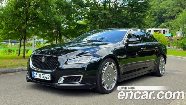 Jaguar XJ 3.0 SC AWD Portfolio LWB X351 - фото 2
