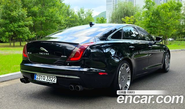 Jaguar XJ 3.0 SC AWD Portfolio LWB X351 - фото 3