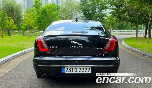 Jaguar XJ 3.0 SC AWD Portfolio LWB X351 - фото 4